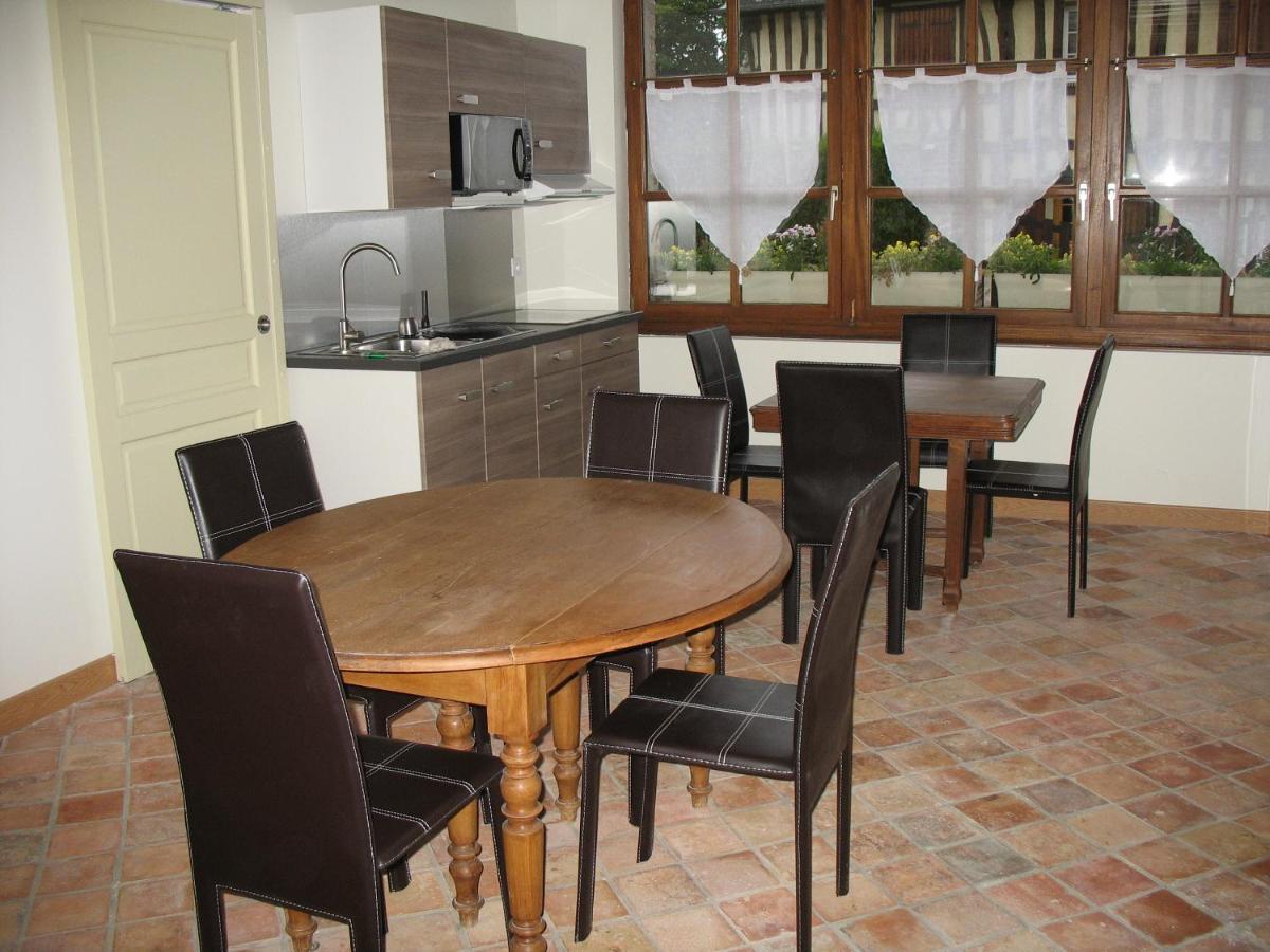 Chambres D'Hotes Les Hostises De Boscherville Saint-Martin-de-Boscherville Екстер'єр фото